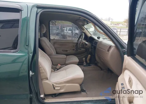 2002 Toyota Tacoma Base V6 из США, поврежденный, VIN 5TEHN72N02Z022962